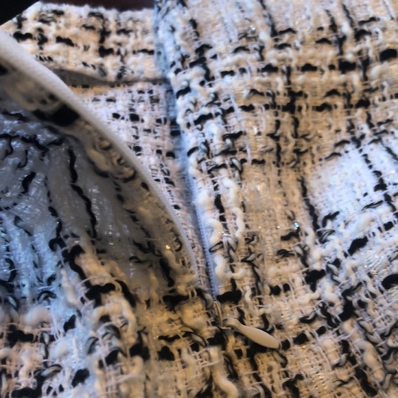 Shein white plaid tweed double button pearls mini skirt w/ back zipper size 4 - Picture 5 of 7